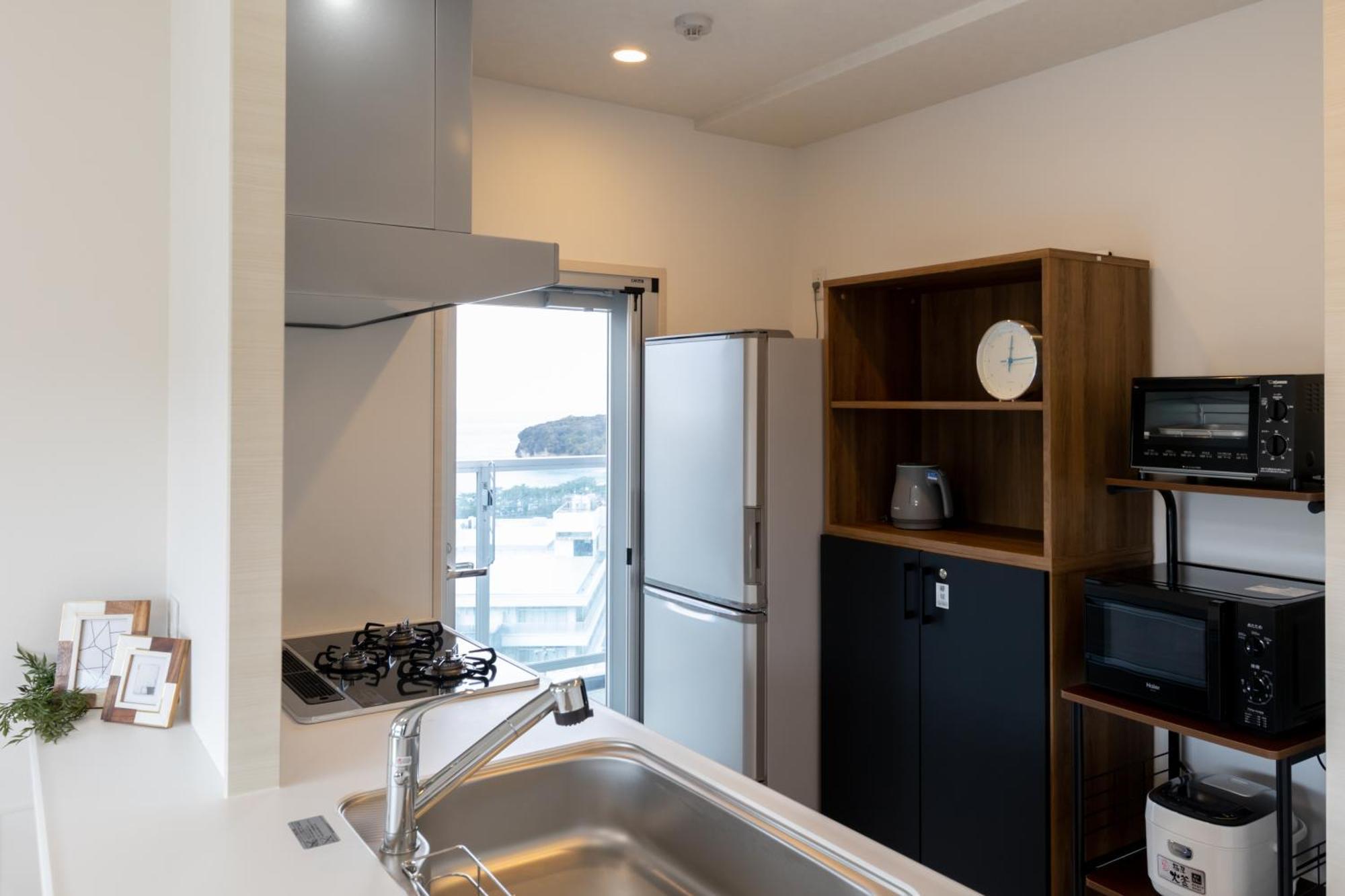 Aparthotel クリスタルエグゼ南紀白浜2 Shirahama Zimmer foto